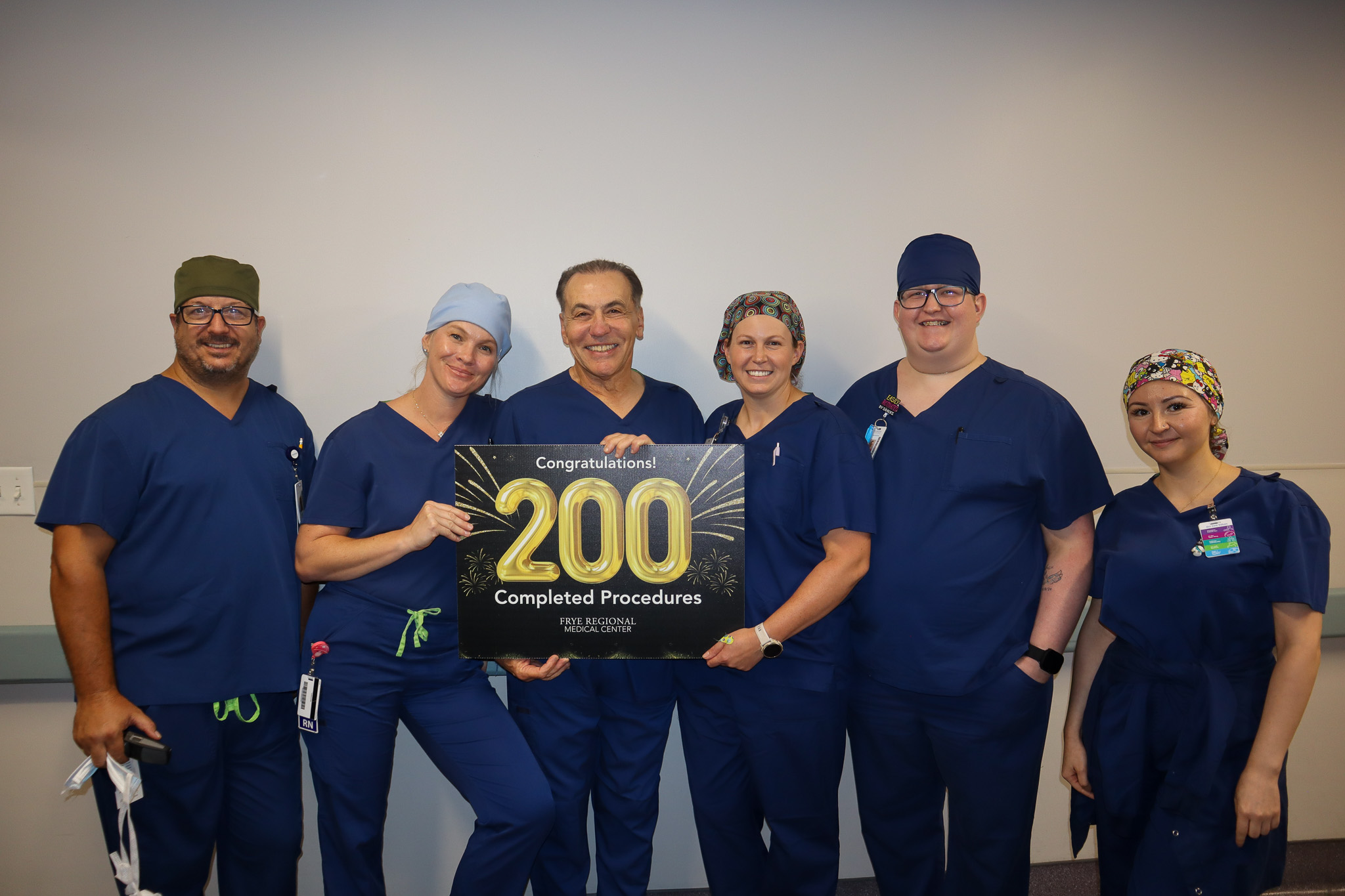 Dr. Barry Kaplan's 200th robotic assisted surgery.